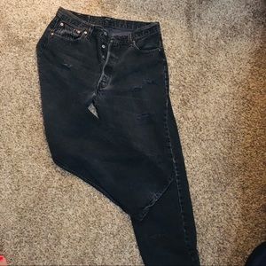 Distressed Levi Jeans